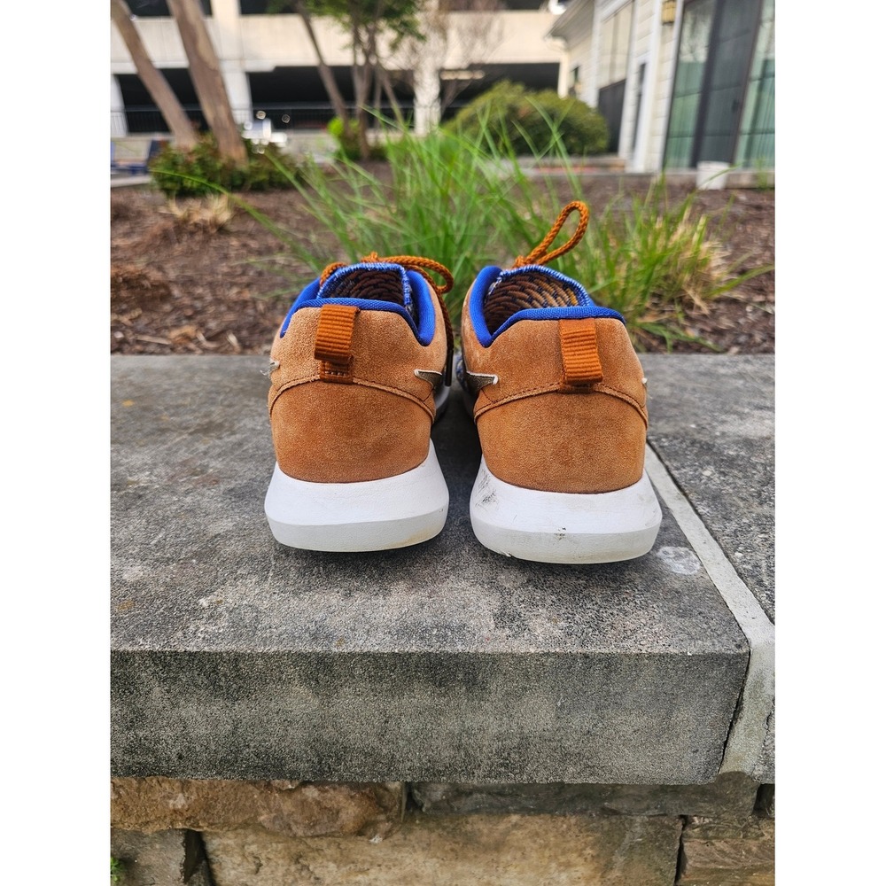 Nike Roshe One NM Flyknit Mens 9 Brown Blue Yellow Suede Sneakers 746825-402 ~ - Picture 4 of 8